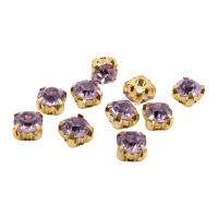 ЗЦ018НН66 Хрустальные стразы в цапах круглые (золото) сиреневый 6х6 мм, 10 шт/упак. Astra&Craft