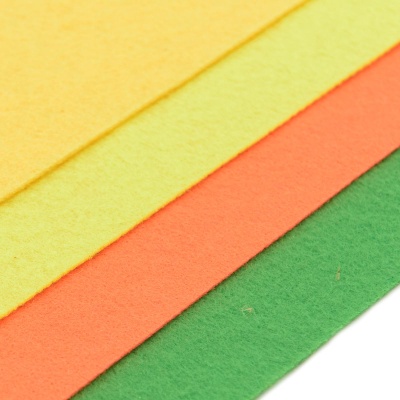 Фетр листовой жесткий ассорти, 1.0мм, 20х30см, 4шт/упак Astra&Craft (1 зеленый/оранжевый/желтый/т.желтый)
