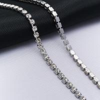 ЦС001СЦ2 Стразовые цепочки (серебро), цвет: белый, размер 2 мм, 30 см/упак.