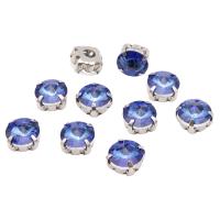 РЦ014НН8 Хрустальные стразы в цапах круглой формы, сапфир 8 мм, 10 шт. Astra&Craft