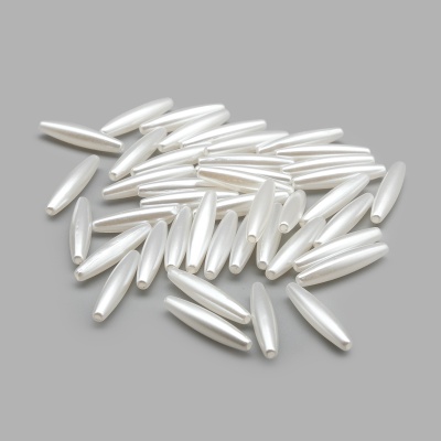 2530 Бусины пластиковые, 'жемчуг', белые, рис, 27*6мм, 42шт/упак, Astra&Craft (белый)