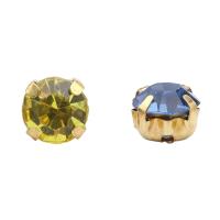 ЗЦ000НН66 Хрустальные стразы в цапах круглые (золото) МИКС 6*6мм, 20шт/упак Astra&Craft