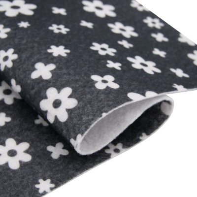 Фетр листовой мягкий с рисунком 'Цветочки', 1.0мм, 20х27см, 10 шт/упак, Astra&Craft (YF659/AF870 черный)