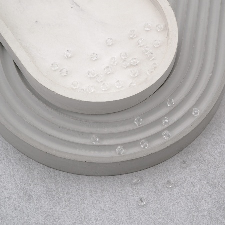 Z-439 Биконус Бусины стеклянные, 4*4 мм, упак./40 шт., Astra&Craft (802 прозрачный)