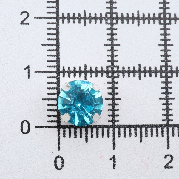 СЦ000НН88 Стразы в цапах круглые (шатоны) 8 мм МИКС цвета, оправа: серебро, 10 шт\упак