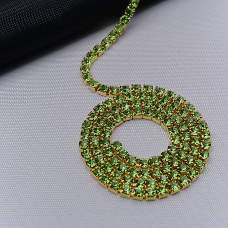 ЦС009ЗЦ2 Стразовые цепочки (золото), цвет: зеленый, размер 2 мм, 30 см/упак.