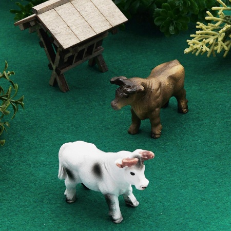 Набор миниатюр 'Корова и Бык'