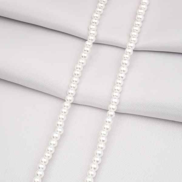 Бусины стеклянные на нитке, 4 мм, длина 40 см, Astra&Craft (SA-01 белый жемчуг)