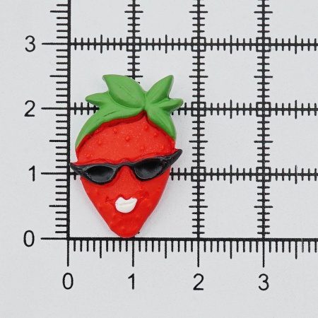 LR15-4611 Декор для рукоделия 'Клубника в очках', 6 шт/упак
